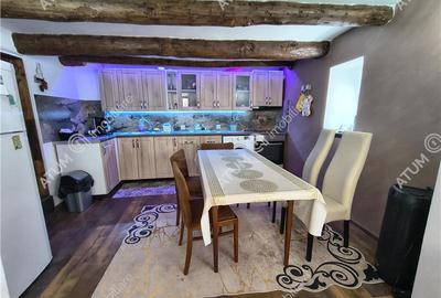 Casa renovata cu 4 camere si 2 bai in Gura Raului judet Sibiu - 15