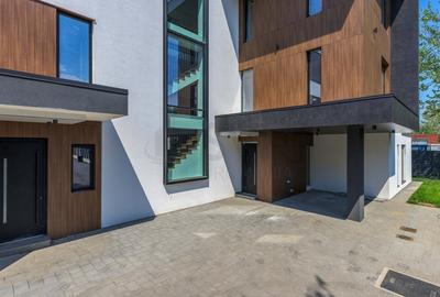 Casă individuală cu 6 camere în Iancu Nicolae