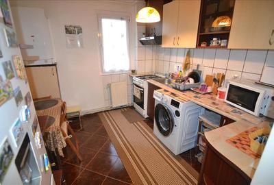 Apartament 2 camere  mobilat utilat complet ,parcare Astra - Saturn ( Ardealul) - 30