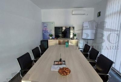 Spatiu de vanzare pentru activitati de birou in Andrei Muresanu - 1
