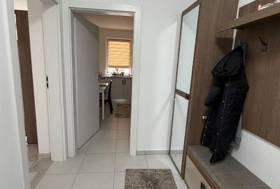 Inchiriez apartament 2 camere - 6