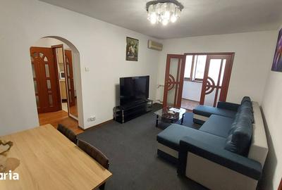Închiriere Apartament cu 2 camere, renovat, etaj 2, balcon inchis, Titan metrou - 1