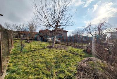 Casa pe 2 nivele, la rosu, zona strazii Izvorului, Oradea - 3