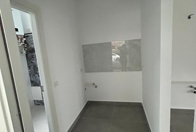 Spatiu Comercial/ Birouri/ Infrumusetare /Malul Rosu /Ploiesti - 8
