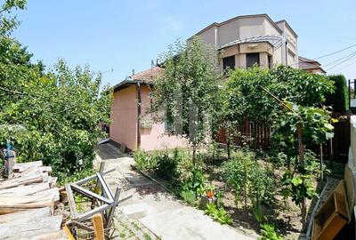Casă individuală cu 3 camere în Central