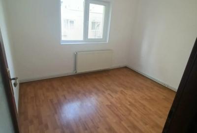 !!! 2 Camere ..confort 1,,et 2 ...bloc izolat cu Centrala - 1