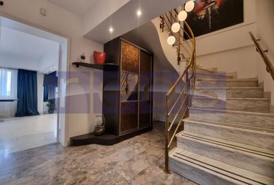 VANZARE- 3 CAMERE-PENTHOUSE -UNIRII - 5