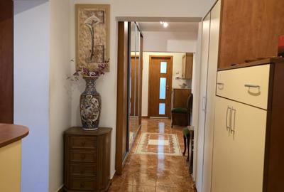 Vanzare apartament 4 cemere dec ,115 mp -Decebal-Piata Muncii - 13