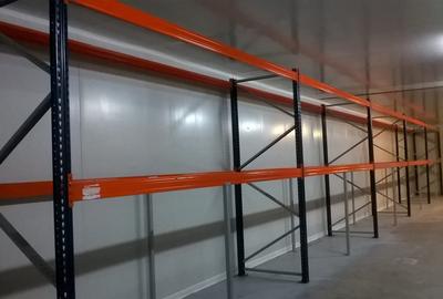 Far - Zona Industriala , hala frigorifica 527 mp. - 1