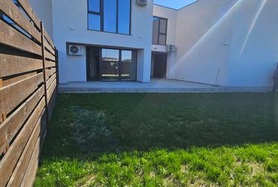 Vila 170 mp ,250 mp teren,complet nou ,prima inchiriere,5AC,Saftica. - 2