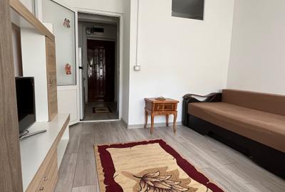 Cet , gars decomandata/renovata. - 4