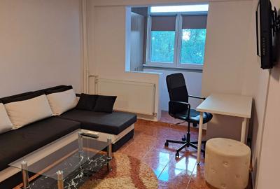 Apartament cu 2 camere decomandat în Lujerului