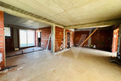 Casa unifamilială mare 5 cam, garaj, curte. Întabulată. Fughiu Oradea - 3