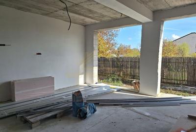 CASA P+1+M-185 MP -5 CAM-4 BAI-METROU BERCENI - 35