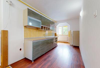 De închiriat: apartament 4 camere pe 2 nivele - 4