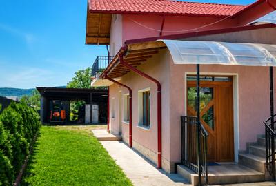 Casă individuală cu 3 camere în Păușești-Măglași
