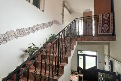 Casa individuala, 200 mp, 2 parcari, ideal pentru gradinita/investitie - 12