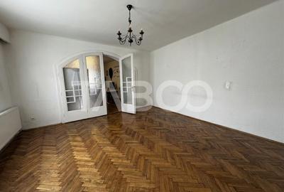 Spatiu de inchiriat parter 133 mpu cu 5 camere Centrul Istoric Sibiu - 4
