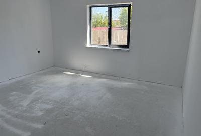 Oportunitate! Casa la sol, 3 camere, posibilitate mansardare, Valu lui Traian! - 4