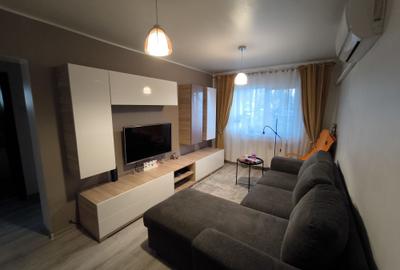 Apartament cu 2 camere decomandat, mobilat în Cug
