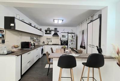 Vilă P+1 Mamaia Nord | Doar 5 min de plajă | 243mp utili | Garaj - 6