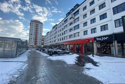 Spațiu comercial, de 70 mp, în Central