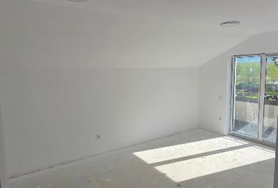 Apartament 2 camere 54 mpu.  plus balcon, parcare, bloc tip vilă, etaj 1 și 2 - 13