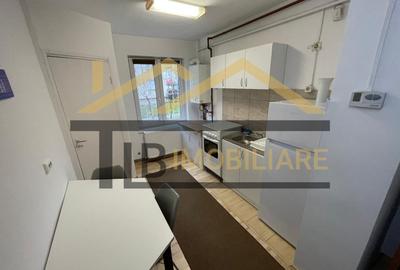 Apartament cu 2 camere decomandat în Corina