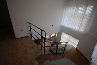 Vila  destinatie camin batrani - 7