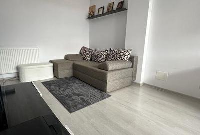 Apartament cu 2 camere semidecomandat în Valea Adâncă