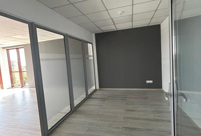 Spatii Birouri/ Policlinica/ Podul Inalt/ Ploiesti - 23