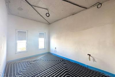 Duplex pe parter - 3 camere - teren generos -  Sacalaz - 6