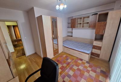 400 euro!!! Ap cu 3 camere Et 3 in Bloc nou Zona Lipovei - 8