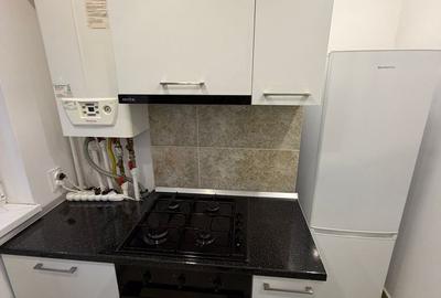 Garsoniera de inchiriat –Dotari: - TV + Internet Digi – gata de utilizat - 6