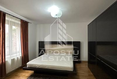 Casa individuala cu 4 camere,2 bai,mobilata,Calea Lipovei - 9