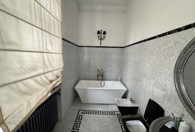 Vila istorica de vanzare in zona *Unirii* | 21 camere | curte, garaj - 26