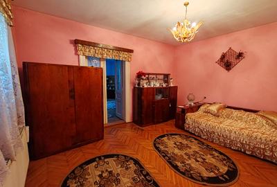 Casa 4 camere libera la vanzare TARLUNGENI - 9