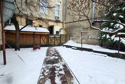 Spațiu elegant, la cheie, în centrul istoric al Brașovului – birou - agentie - 12