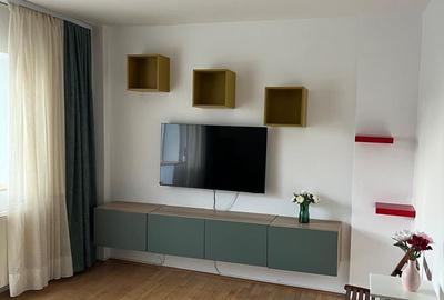 Apartament cu 2 camere decomandat, mobilat în Tineretului