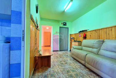 Apartament decomandat cu 2 camere de vânzare / Aurel Vlaicu - Arad - 8