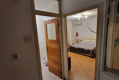 Garsonieră decomandată în Brâncoveanu