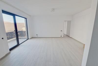 Apartament cu 3 camere semidecomandat în Someșeni