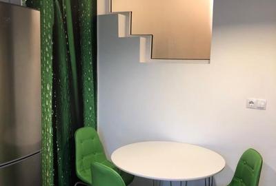 Apartament cu 3 camere decomandat, mobilat în Răcădău