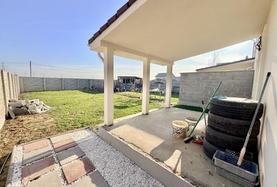 Duplex cu 5 camere în Moșnița Nouă