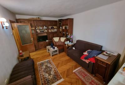 Apartament decomandat 3 cametre zona Casa de Cultura - 2