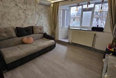 Apartament cu 2 camere decomandat, mobilat în Tătărași