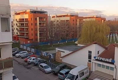 De închiriat apartament cu 4 camere în Sfântu Gheorghe