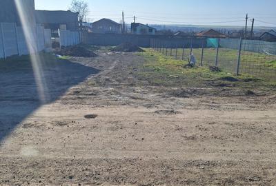 Teren Construcții intravilan de 430 mp, în Tuzla