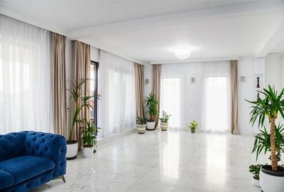 Casa intr-o zona linistita cu garaj si teren-1091 mp - 4