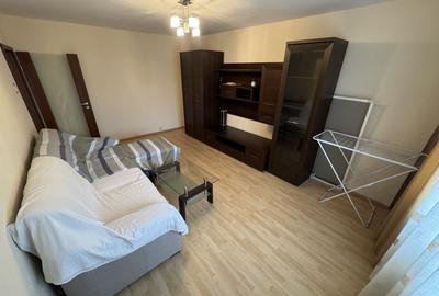 Apartament cu 2 camere decomandat, mobilat în Gara
